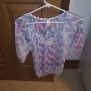 Cute blouse